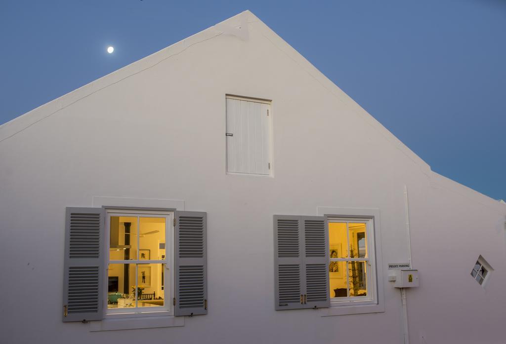 The Vishuis Hermanus Bagian luar foto